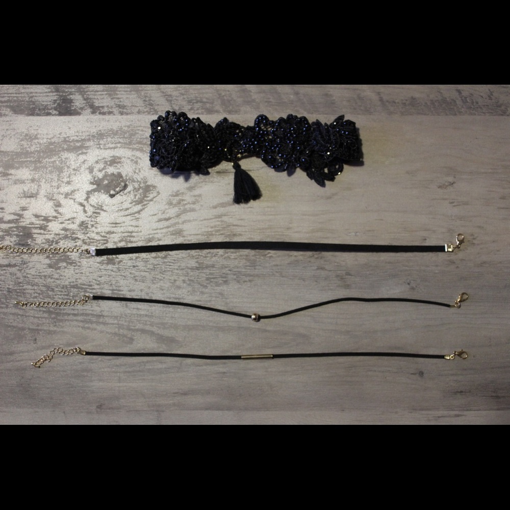Set of 4 Chokers